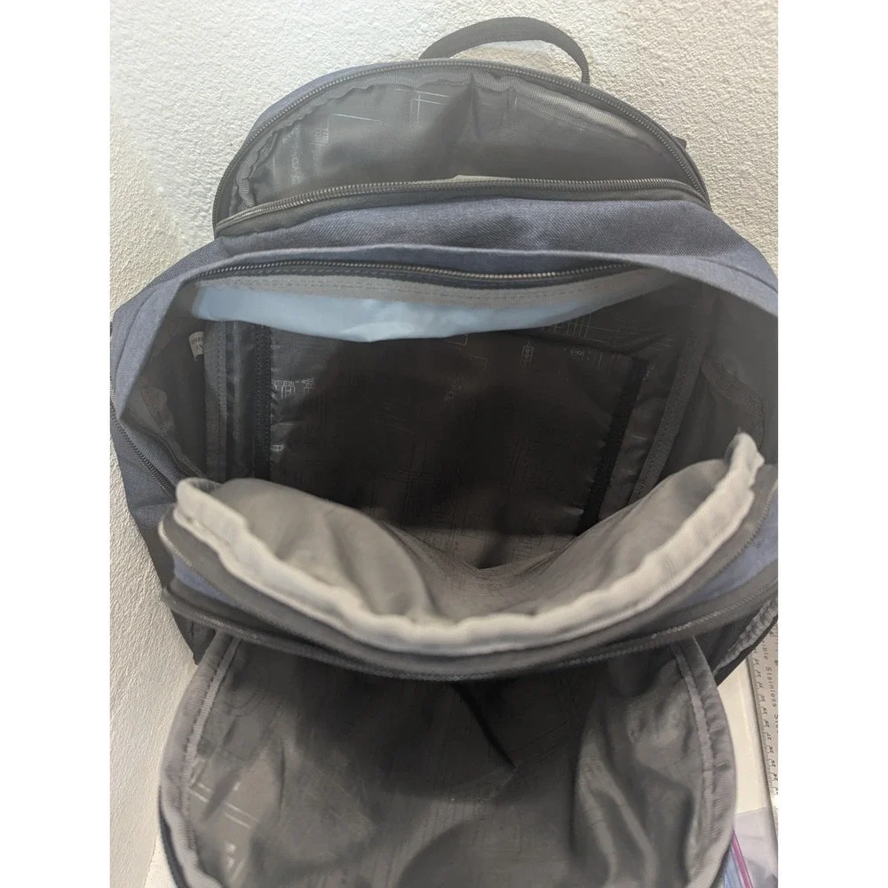 OGIO backpack Commuter XL Gray Ergonomic Padded embroidered multi pockets